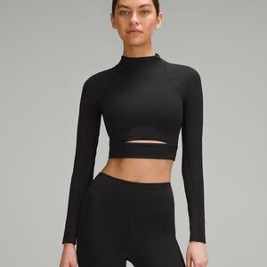 NWT Lululemon Nulux High Neck Cropped Track Long Sleeved Shirt. Size 8. Black.